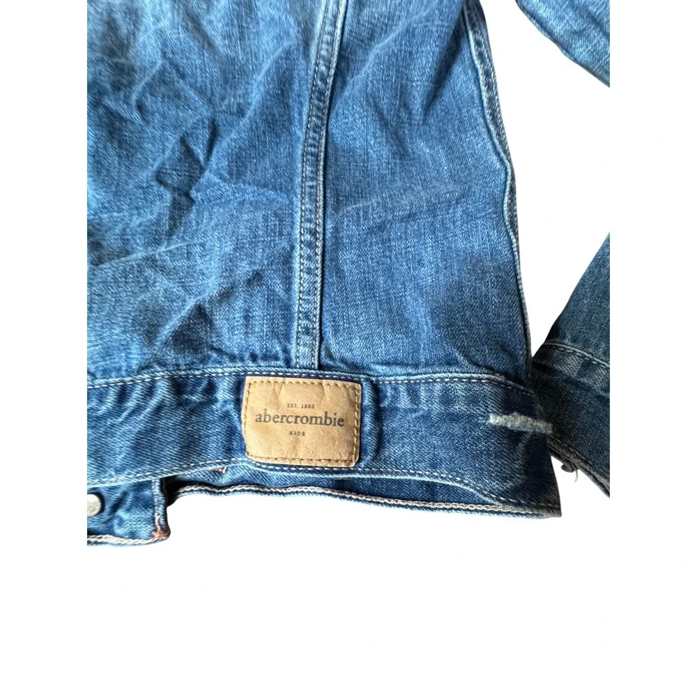 Abercrombie Kids Denim Jacket Distressed‎ Blue Button Front Size M 12